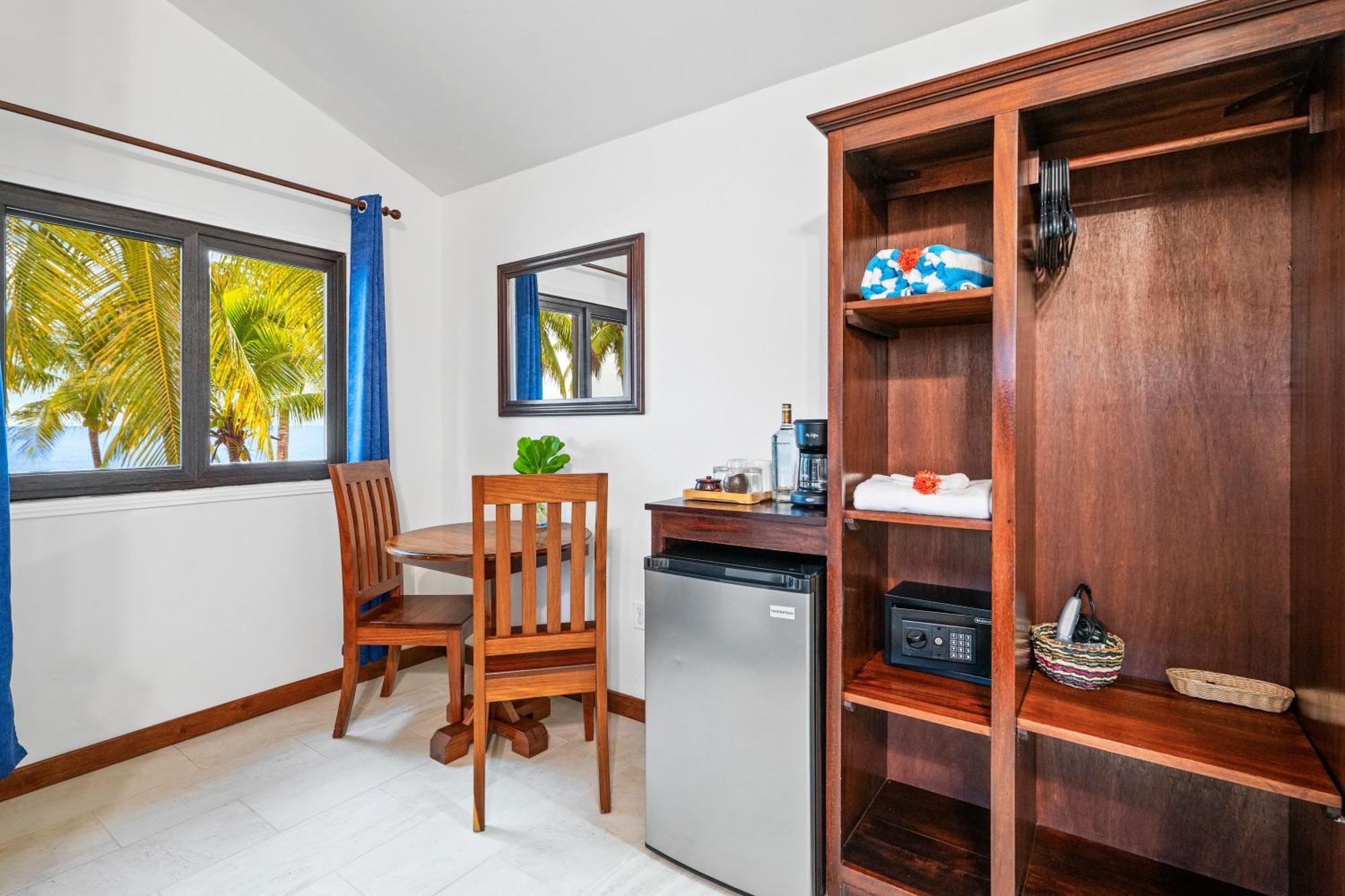 Coconut Row Boutique Hotel Hopkins Zimmer foto